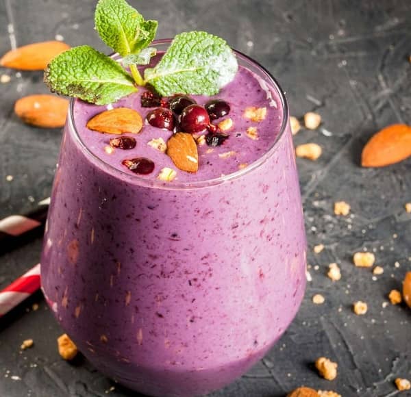 Blueberry Almond Smoothie