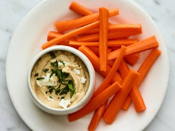 Carrots with hummus