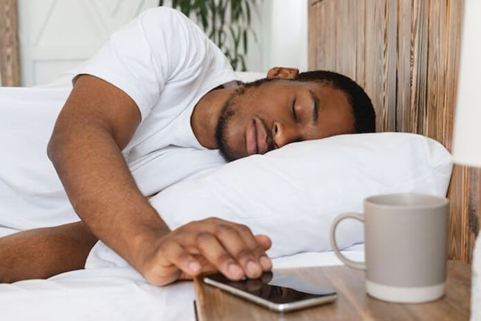 What is Oversleeping? Learn About The Surprising Effects and Causes of ...