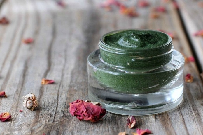 How To Include Seaweed In Your Skincare Routine