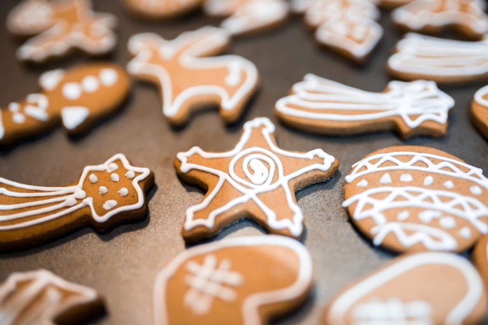 National Gingerbread Cookie Day